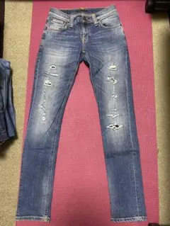 Nudie Jeans Co. ダメージ加工デニム