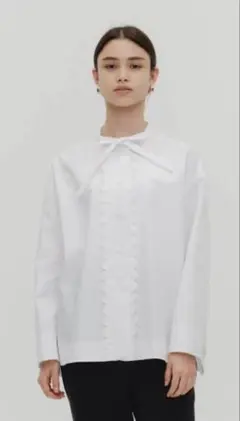 2025年最新】yori ブラウス スカラップの人気アイテム - メルカリ