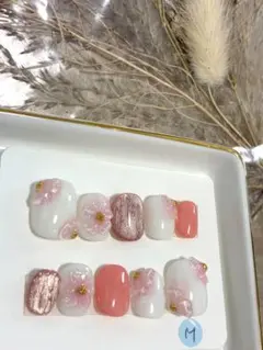 ぷっくりフラワーのキッズネイルチップMサイズ