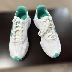 New Balance ゴルフシューズ ホワイト ミントのサムネイル