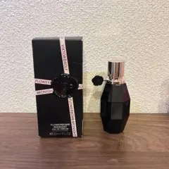 ヴィクター＆ロルフ 新品未使用 香水 フラワーボムミッドナイト 30ml 女性のサムネイル
