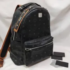 【超美品】MCM ブラックレザーバックパックのサムネイル