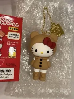 新品　Hello Kitty展　シークレットマスコットチャーム　くまスーツキティ