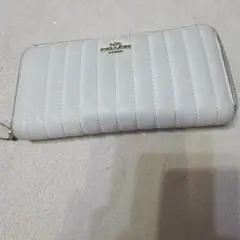 COACH ホワイト ストライプ 長財布