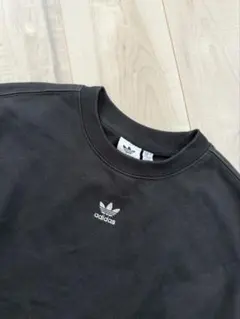 adidas originals クロップドトレーナー