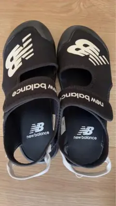 New Balance サンダル 21サイズ ブラック