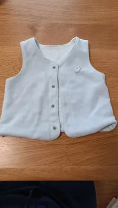 bebe reduction ベビー水色ベスト