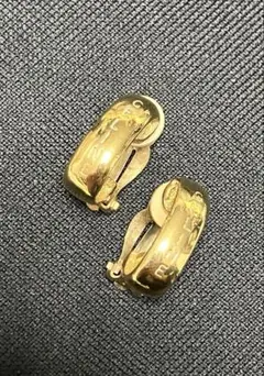 Item thumbnail for item ed6d9be0-5ee2-4b49-8ef5-21a2f7629588