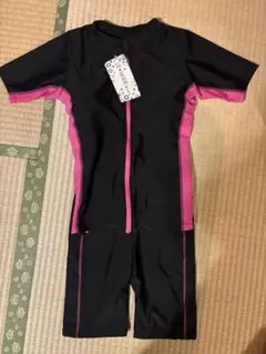【試着のみ、タグ付き】スポーツ用水着 ブラック/ピンク 9M