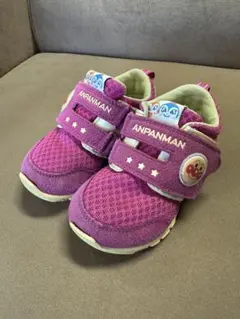 Item thumbnail for item 5ac6a8d8-87b0-4777-8876-3fbf465a7214