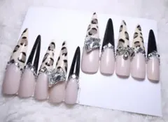 ネイルチップ フレンチ ヒョウ柄のサムネイル