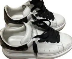 Alexander McQueen オーバーサイズド スニーカーのサムネイル
