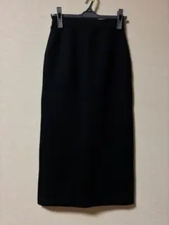 ユニクロ　ドライスウェットナローマキシスカート（丈標準）のサムネイル