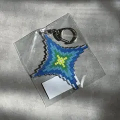 もんた Mon7a アクリルキーホルダー おやすみアクキーのサムネイル