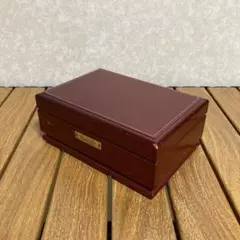 Item thumbnail for item a2e2fc1c-6402-4f48-b115-42e19be92b8c