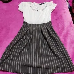 CECIL McBEE ビジュー付き半袖ワンピースのサムネイル