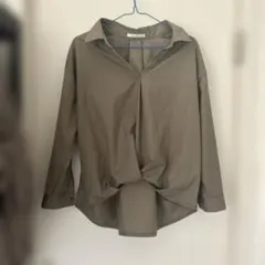 M.deux カーキ 長袖シャツのサムネイル