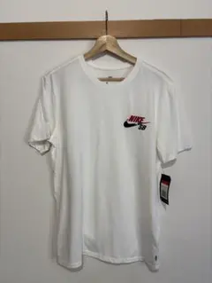 Nike SB ホワイト Tシャツ