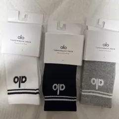 alo THROWBACK SOCK ヨガソックス 3足セットのサムネイル