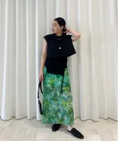 定価¥59,400新品タグ付 CABaNシルクツイルフラワープリントスカート