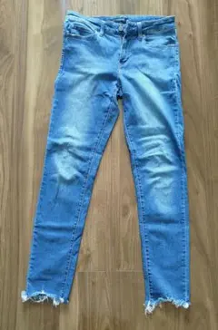 UNIQLO ウルトラストレッチスキニージーンズ/26