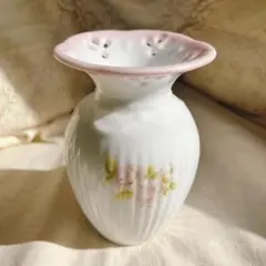 ♡イマン♡ ダイアナローズレードルスタンドマニーローズバスケット