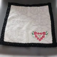 ANNA SUIタオルハンカチ大きめ