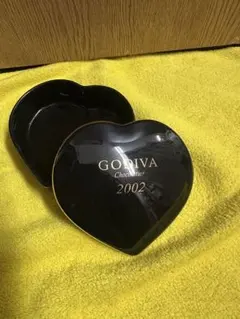 GODIVA 2002年限定 ハート型小物入れ ゴディバ 空容器 陶器 黒のサムネイル