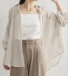 新品　未着用　Stola. シアーボリュームシャツ 36のサムネイル