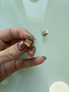 スクエア型ピンクストーン イヤリング