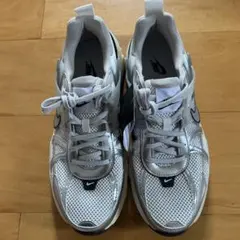 NIKE V2K RUN スニーカー シルバー ホワイト