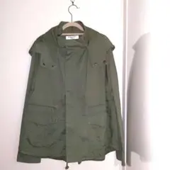 美品　ナチュラルビューティ　ジャンバー　マウンテンパーカー　フード付き