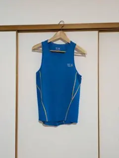 マウンテンハードウェア　MOUNTAINHARDWEAR　タンクトップ