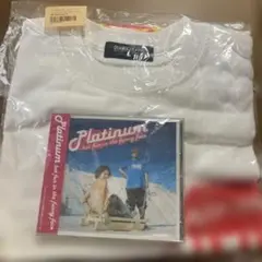 ＴシャツとCD？