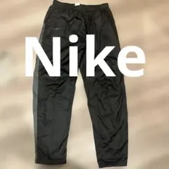 Nike ブラック ストレートパンツ　ジャージ　シャカシャカ