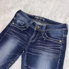 SOMETHING サムシング スリムストレート デニムパンツ S サイズ　美脚