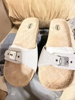BALENCIAGA x Scholl 39レアコラボサンダル ホワイトのサムネイル
