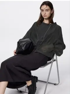 Item thumbnail for item af213cab-fd4e-4d5d-9b5d-8f04e71a891e