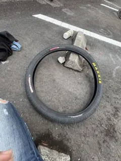 MAXXIS フックワーム 26インチ用のサムネイル