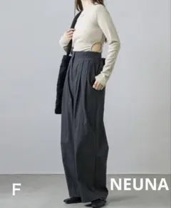 お値下げ‼️新品★NEUNA ヌナ サイドカットボディースーツ/トップスのサムネイル