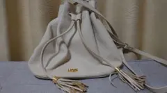 UGG ベージュ ドローストリングバッグ