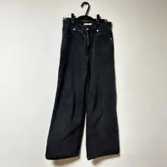 Item thumbnail for item 2fd2a5fb-547f-4140-86d9-78c5a0608510