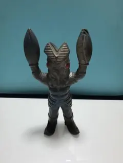 ポピー　メガトンザウルス　バルタン星人 彩色ゴム製　レア　ウルトラマンのサムネイル