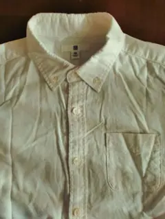 UNIQLOキッズ　ボタンダウン白 長袖シャツ130cm