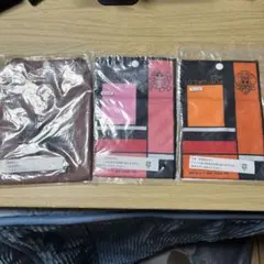 ワンピース一番くじ　サコッシュ　マルチケース 3種類