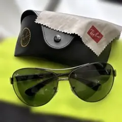 Ray-Ban シルバー フレーム サングラス