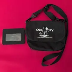 SNOOPY ショルダーバッグ 黒 約17cm x 14cm