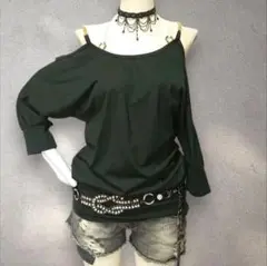 9/30までの出品！肩チェーンカットソー