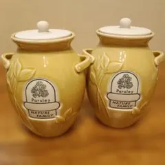 本日のみルーシーコーポレーション陶器製キャニスター クリーム色 2個セット