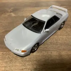 プラモデル　楽プラ　日産　スカイライン GT-R BNR32